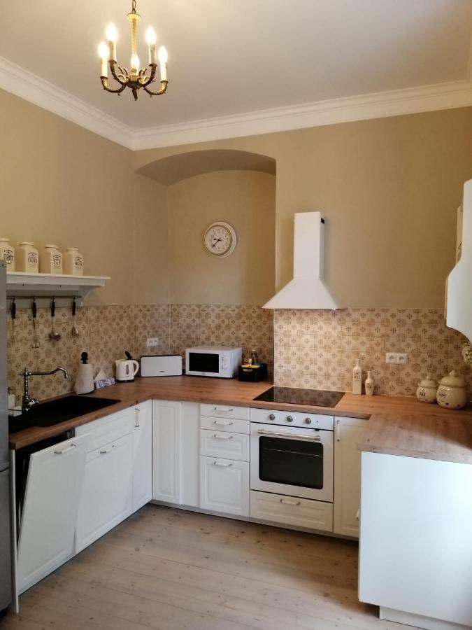 Fara Apartament *